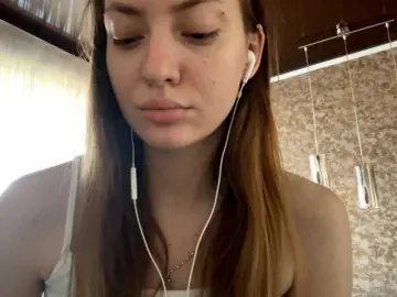 Bongacams Adult Webcam of MyrticeDollen
