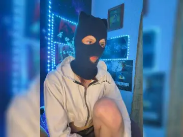 Bongacams Watch Live Sex Cams of roseflowers