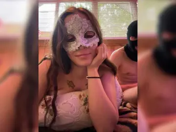 Bongacams Sex Cam of Double-Trouble