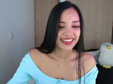 Bongacams Nude Webcam of Sweety-Hottie