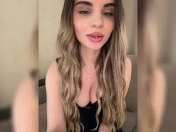 Bongacams Watch Live Sex Cams of LedyMiya