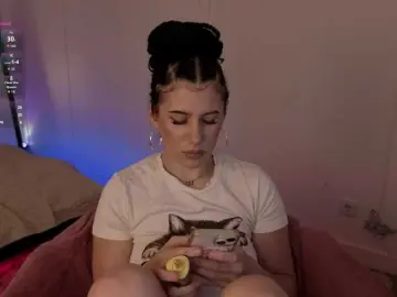 Bongacams Adult Webcam of HazelHayes