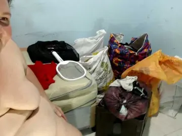Bongacams Live Porn of squirtbbw