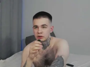 Bongacams Adult Video Chat of Brenden0Sati