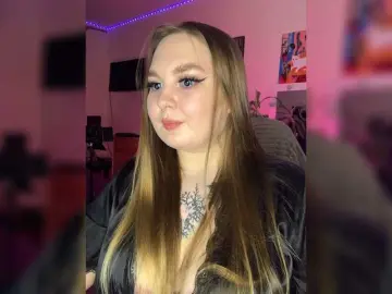 Bongacams Adult Video Chat of Greeenfriends6969