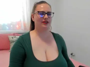 Bongacams Nude Webcam of amiravyxen