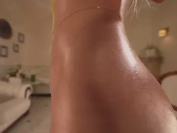 Bongacams Live Sex Cam of HEYBANANA