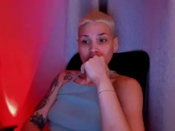 Bongacams Best live sex cam show of LauraR