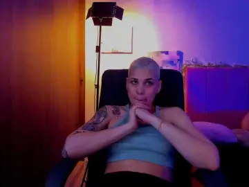 Bongacams Live Sex Cam of LauraR