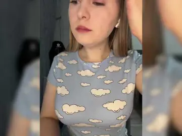 Bongacams Adult Webcam of Peach--Alice