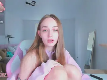 Bongacams Watch Live Sex Cams of Polikinesis