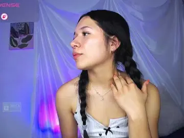 Bongacams Best live sex cam show of Lila-Sweet18