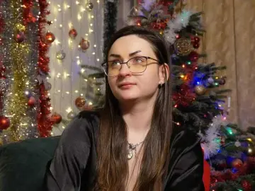 Bongacams Free Live Porn of NaughtYHomemadE