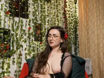 Bongacams Free Live Porn of NaughtYHomemadE
