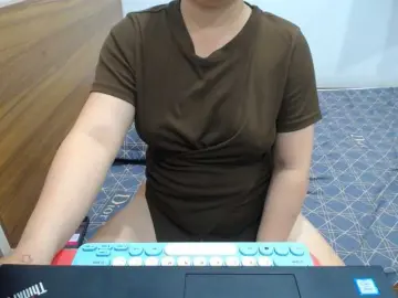 Bongacams Best live sex cam show of --Luna--