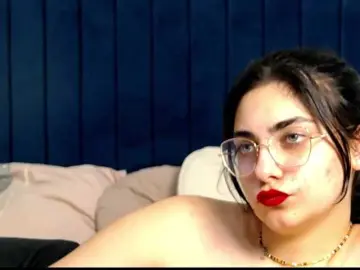 Bongacams Free Porn Cam of SophiaVelvet