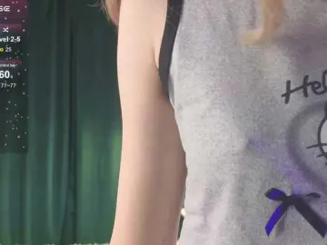 Bongacams Sex Cam of LucyStars