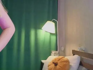 Bongacams Free Live Porn of LucyStars