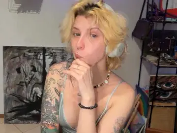 Bongacams Live Sex Cam of KrissyShuey