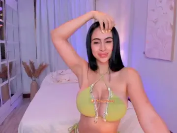 Bongacams Sex Cam of LeahJones