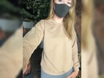 Bongacams Nude Webcam of Sun-Moon
