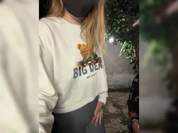 Bongacams Free Porn Cam of Sun-Moon