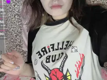Bongacams Free Live Porn of FrirenLovv