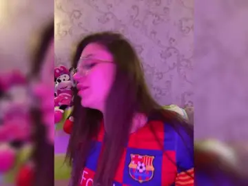 Bongacams Watch Live Sex Cams of Flipflapsolo