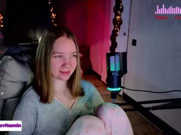 Bongacams Live Sex Cam of Vita-min-4ik