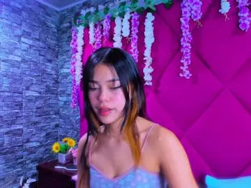 Bongacams Adult Video Chat of AlanaDeivis