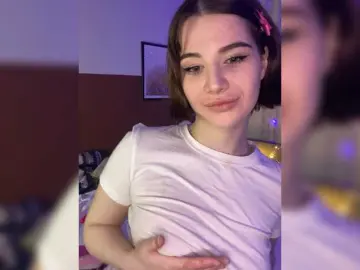 Bongacams Sex Cam of KrissCherri