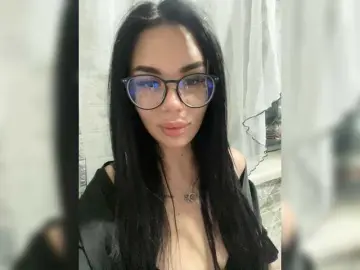 Bongacams Watch Live Sex Cams of Annetta