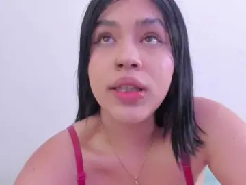 Bongacams Watch Live Sex Cams of Lily-Woodz