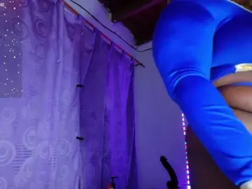 Bongacams Private Sex Chat of ebony-NeighborMoans