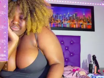 Bongacams Live Porn of ebony-NeighborMoans