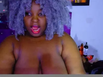 Bongacams Sex Cam of ebony-NeighborMoans