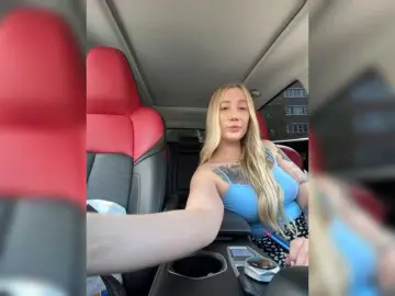 Bongacams Live Sex Cam of lana-lana03