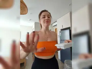 Bongacams Sex Chat of livemyself1