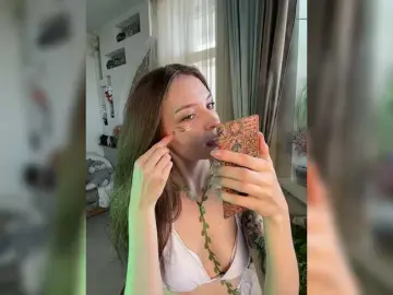 Bongacams Adult Video Chat of CutieDollBC