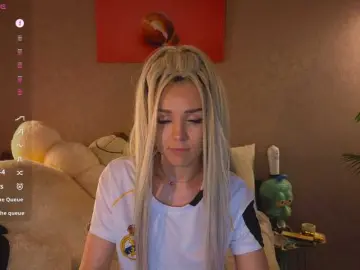 Bongacams Watch Live Sex Cams of Sonya-Love