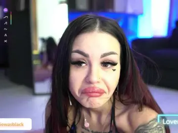 Bongacams Free Live Porn of NaomyBlackBarbie