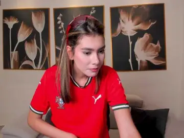 Bongacams Live Sex Cam of NiaSalvatore