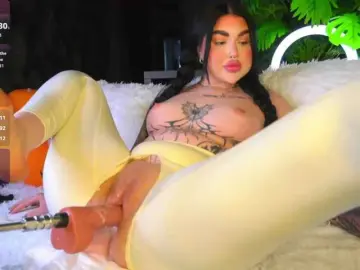 Bongacams Sex Cam of LilyBerryy
