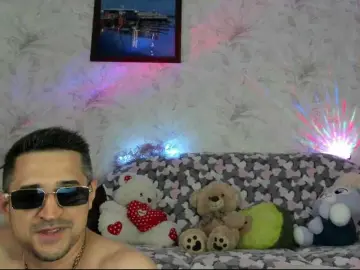 Bongacams Adult Webcam of VIP17CoupleDream