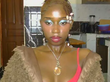 Bongacams Free Live Porn of Boughie-birdy