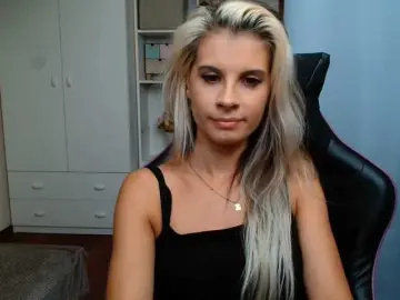 Bongacams Nude Webcam of KristineNatural