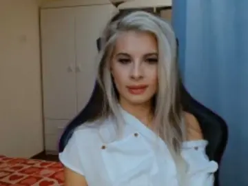 Bongacams Best live sex cam show of KristineNatural