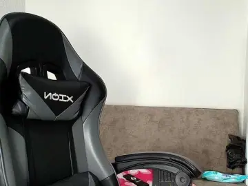 Bongacams Live Sex Cam of NahomyRouss