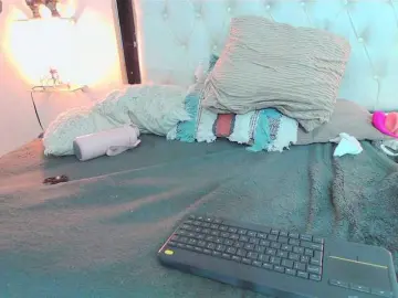 Bongacams Free Porn Cam of bratz-glloe