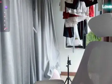 Bongacams Live Sex Cam of foxsusu